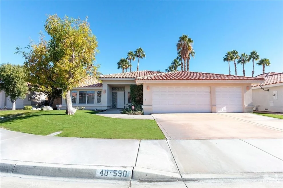 Unit for sale at 40590 Glenwood Lane, Palm Desert, CA 92260