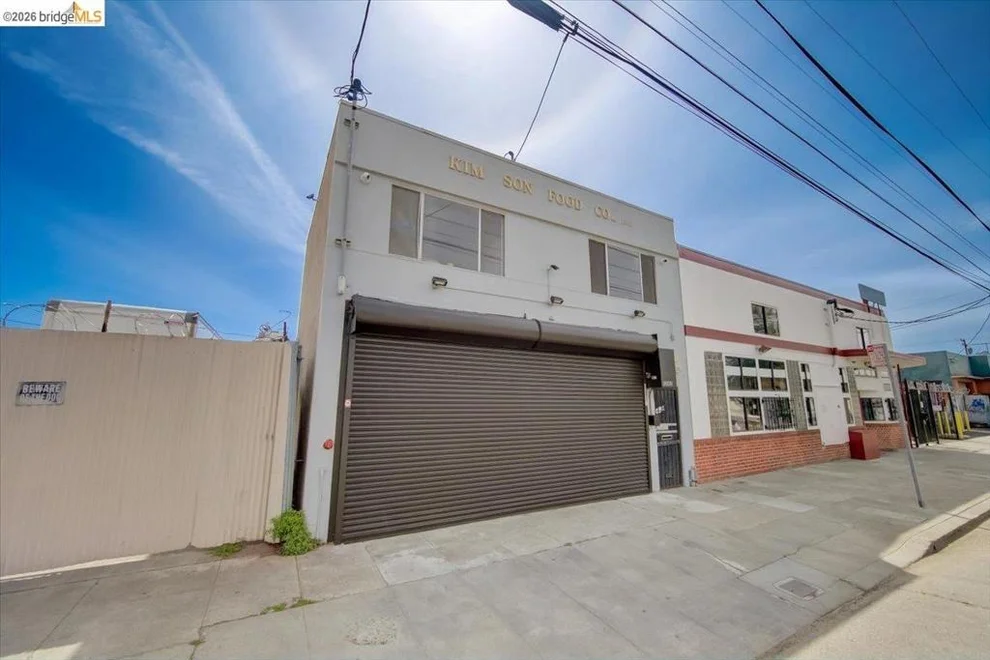 Unit for sale at 1240 47th Ave, Oakland, CA 94601