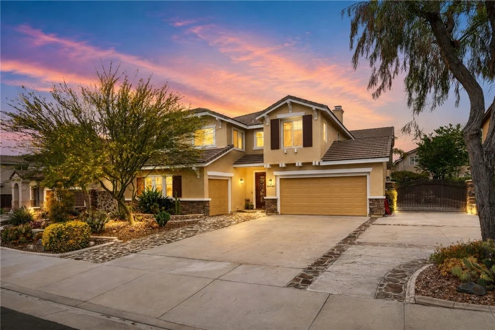 Unit for sale at 26352 Palm Tree, Murrieta, CA 92563