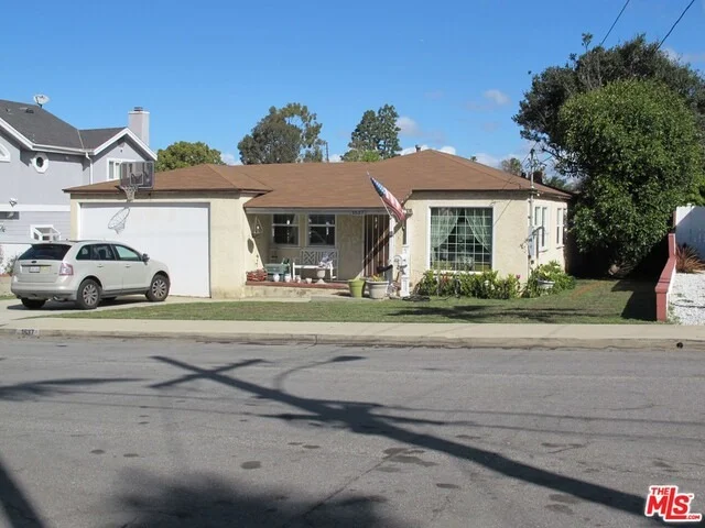 Unit for sale at 1537 E PALM Avenue, El Segundo, CA 90245