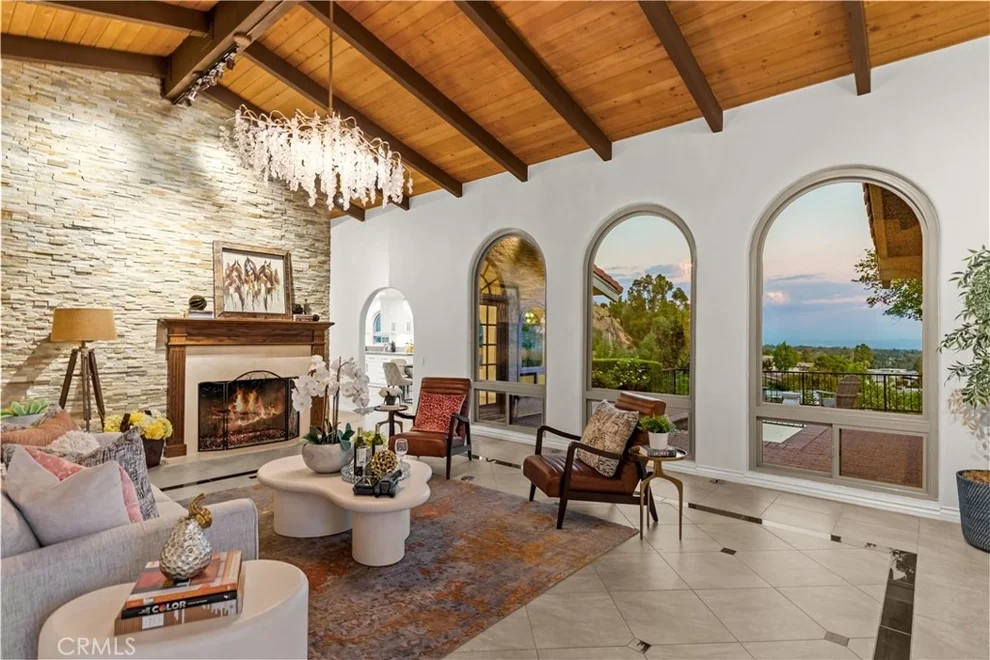 Unit for sale at 821 Guanajuato Drive, Claremont, CA 91711