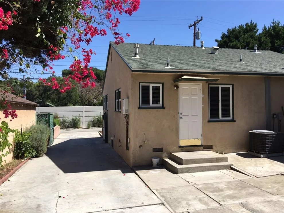Unit for sale at 331 Hawthorne Street, South Pasadena, CA 91030