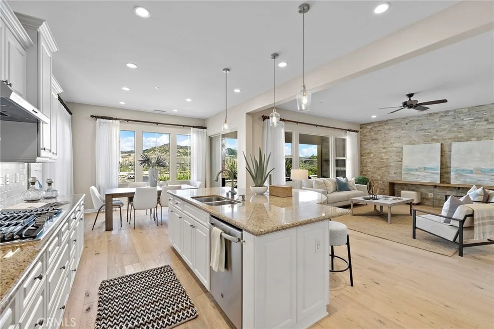 Unit for sale at 12 Planeo, Rancho Mission Viejo, CA 92694