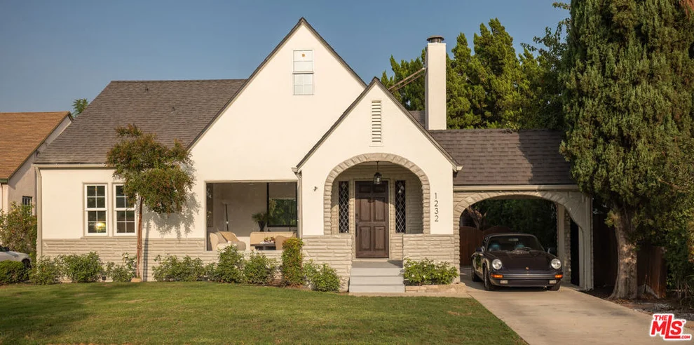 Unit for sale at 1232 N Lincoln Street, Burbank, CA 91506