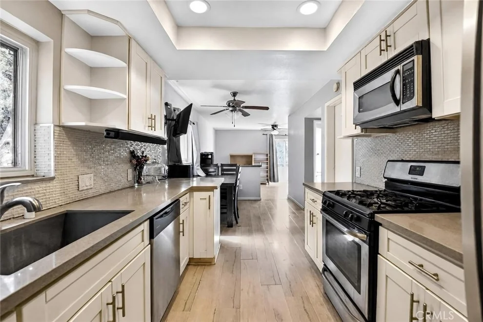 Unit for sale at 3521 San Fernando, Frazier Park, CA 93225