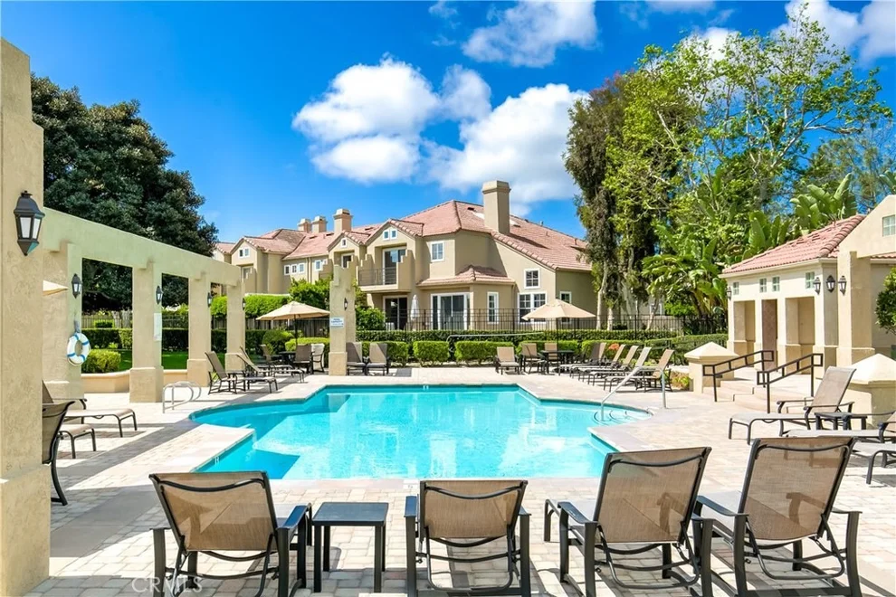 Unit for sale at 9 Giotto, Aliso Viejo, CA 92656