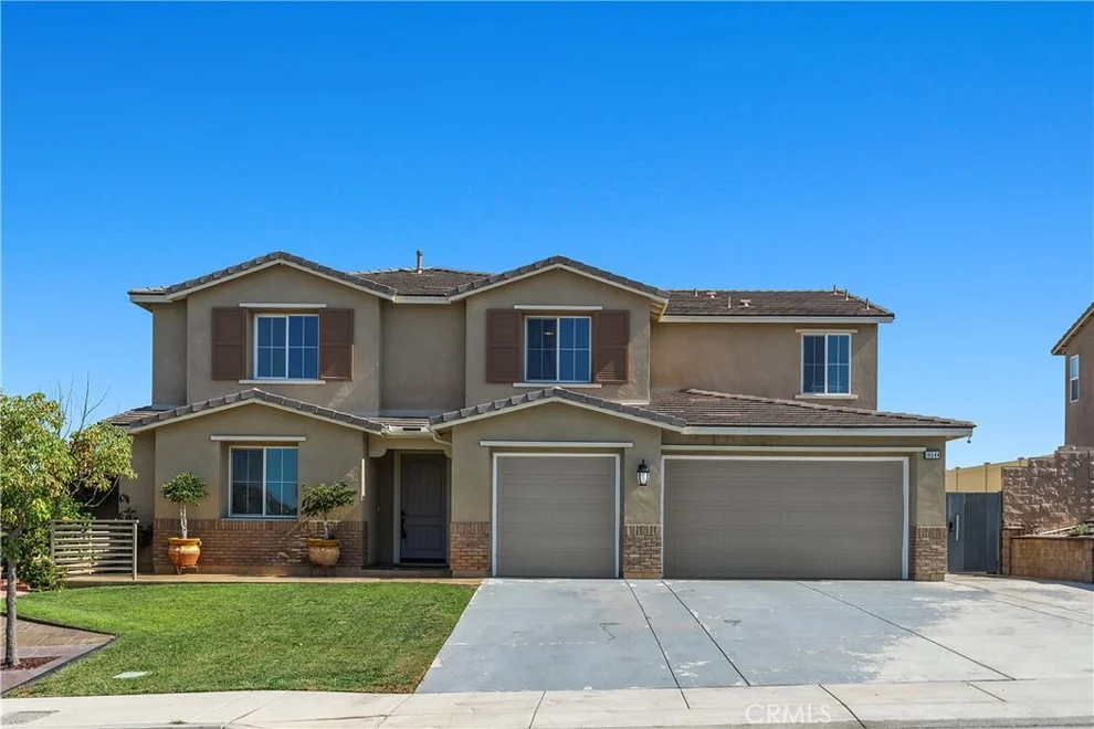 Unit for sale at 18044 Olivenhain, Riverside, CA 92508
