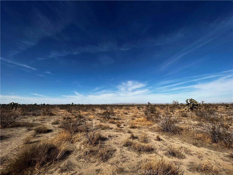 Unit for sale at 0 Ailanthus St, Phelan, CA 92371