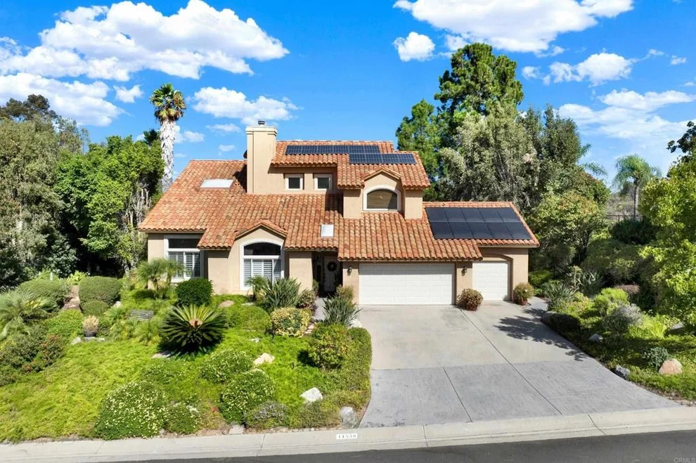 Unit for sale at 11538 Shadow Ranch Road, La Mesa, CA 91941