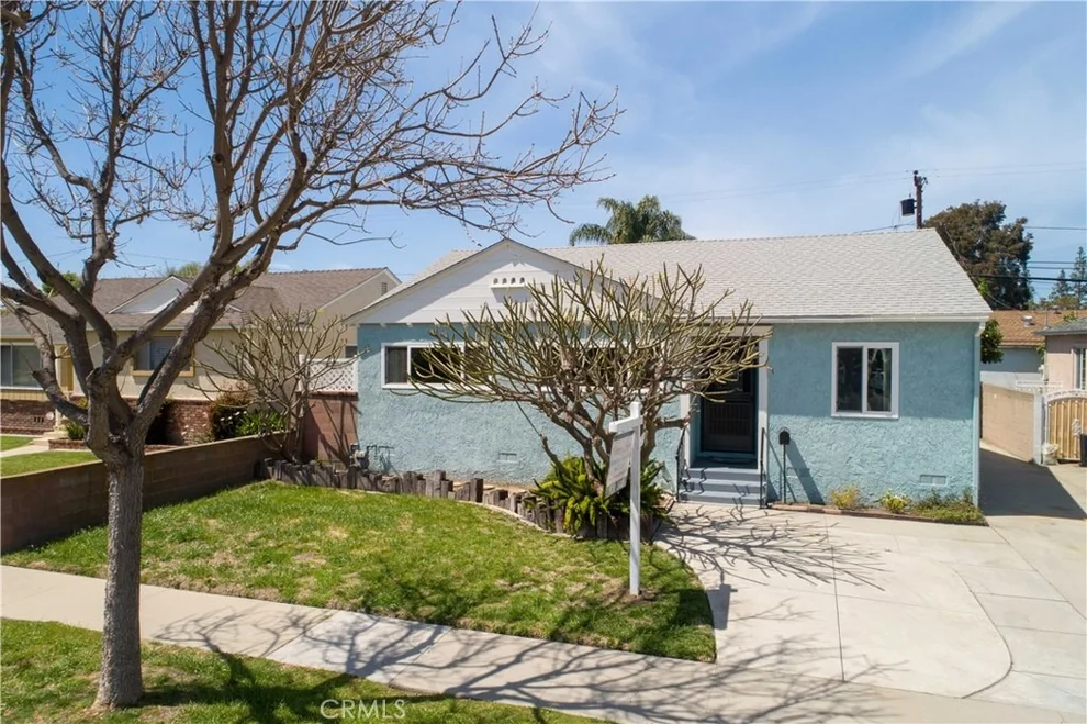 Unit for sale at 4307 Ostrom Avenue, Lakewood, CA 90713