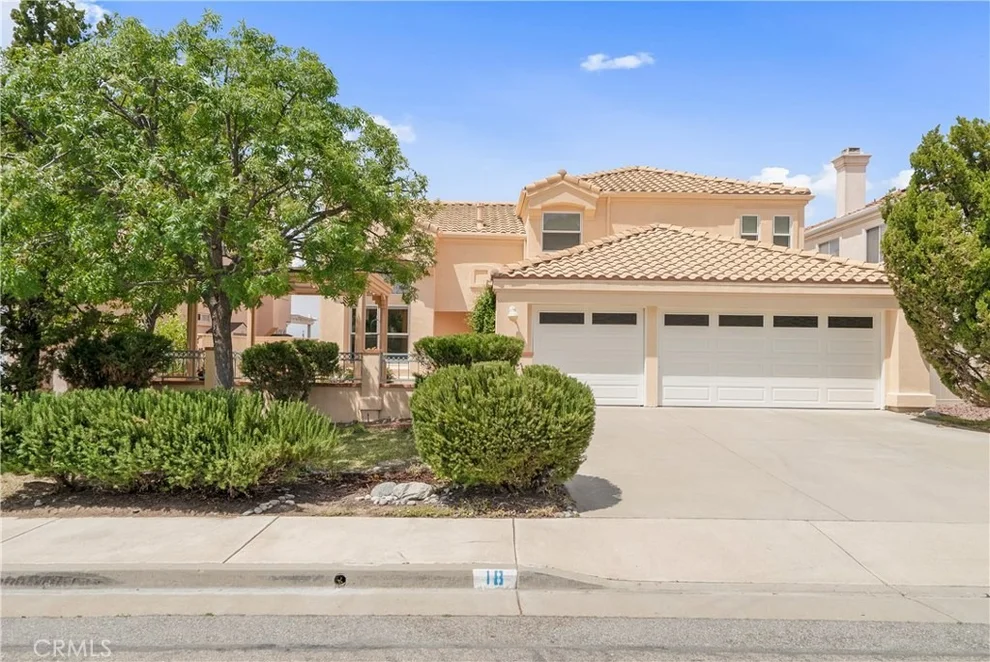 Unit for sale at 18 Bella Lucia, Lake Elsinore, CA 92532