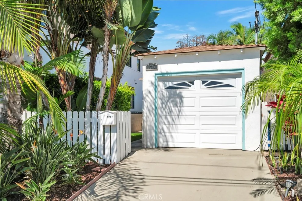 Unit for sale at 1217 21st, Hermosa Beach, CA 90254