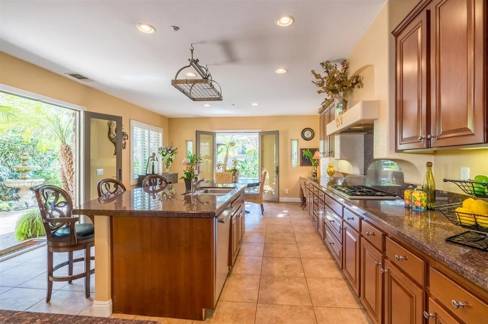 Unit for sale at 7571 Crescendo Lane, San Diego, CA 92127