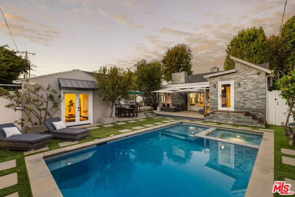 Unit for sale at 7715 Henefer Avenue, Los Angeles, CA 90045