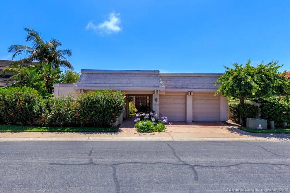 Unit for sale at 6544 Caminito Northland, La Jolla, CA 92037