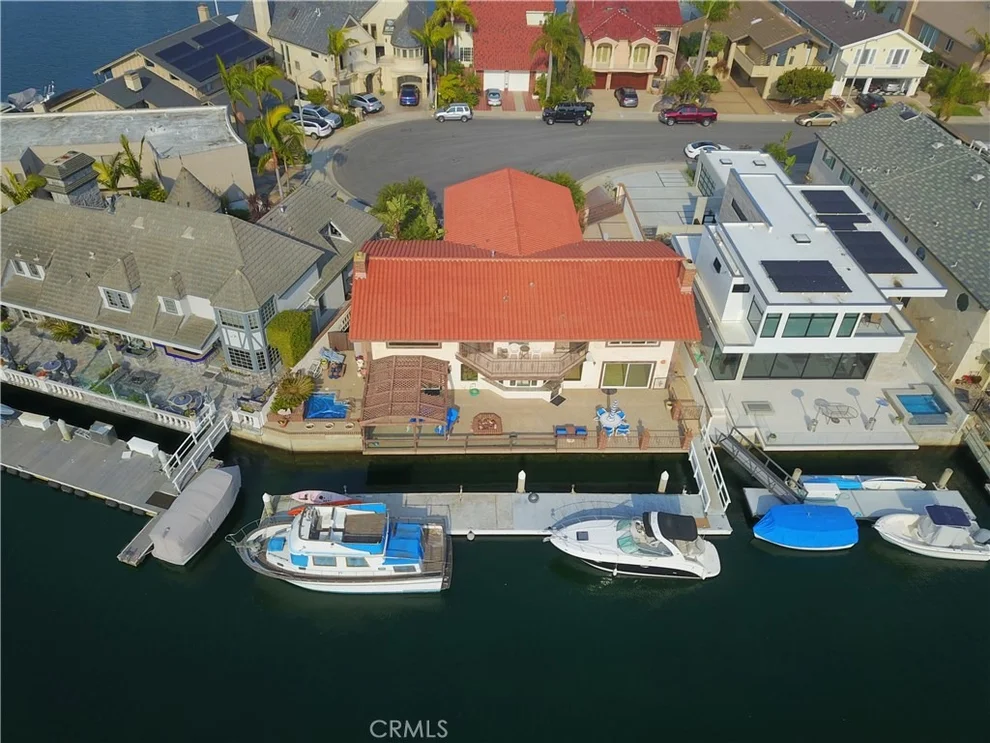 Unit for sale at 16205 Wayfarer Lane, Huntington Beach, CA 92649