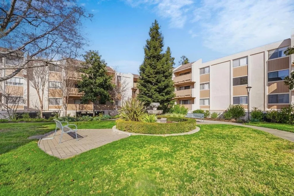 Unit for sale at 400 Ortega Avenue, Mountain View, CA 94040