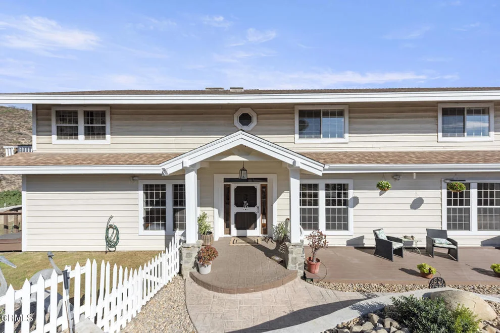 Unit for sale at 390 E Highland Hills Drive, Camarillo, CA 93010