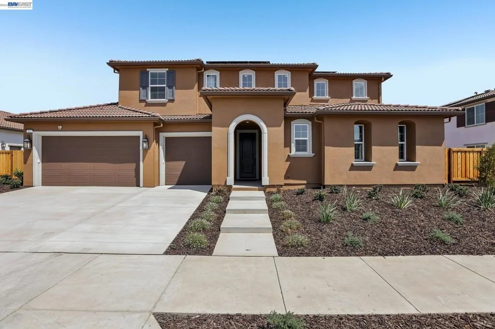 Unit for sale at 421 Trellis Way, Brentwood, CA 94513