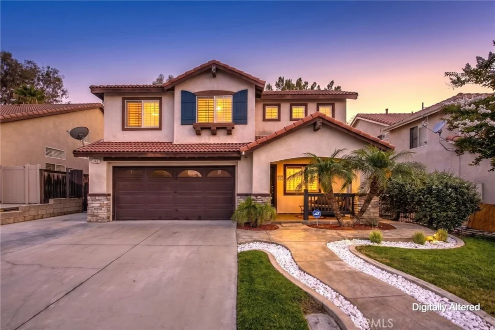 Unit for sale at 142 Tamarack Dr, Corona, CA 92881