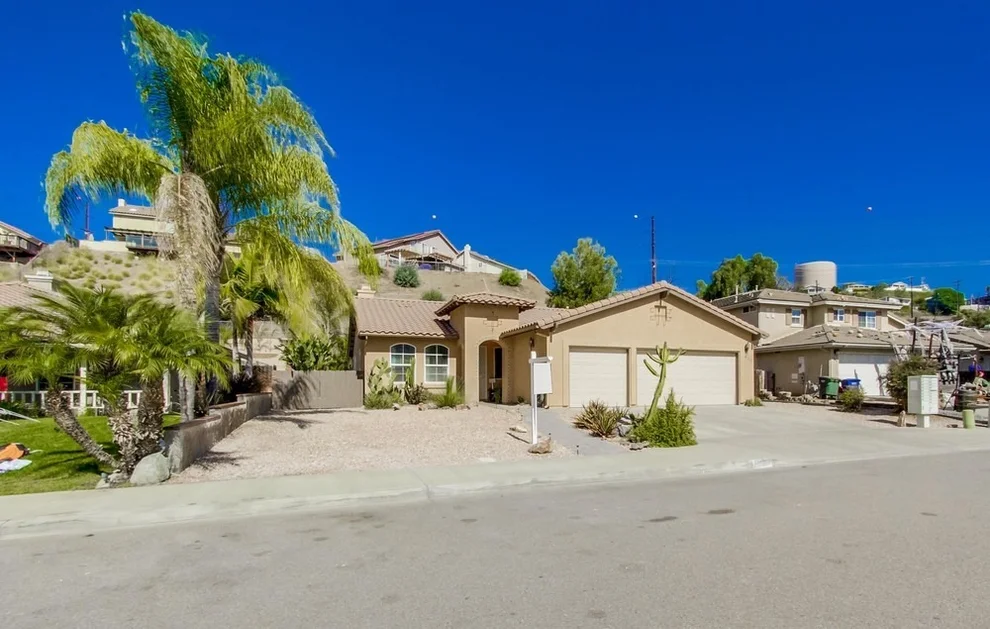 Unit for sale at 13862 Cheryl Creek Dr, El Cajon, CA 92021