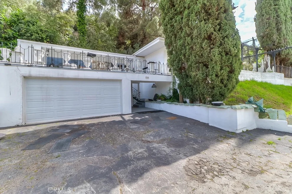 Unit for sale at 214 East Road, La Habra Heights, CA 90631