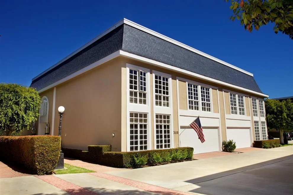 Unit for sale at 7418 Avenida De Palais, Carlsbad, CA 92009