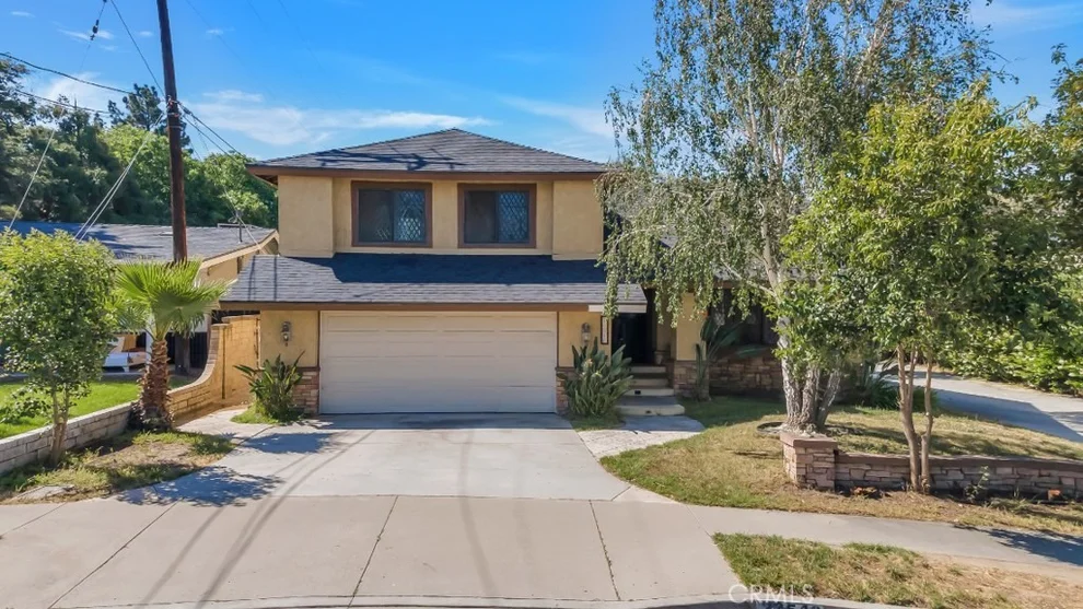Unit for sale at 23540 Cherry Street, Newhall, CA 91321