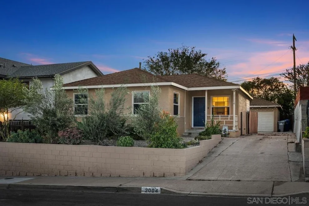 Unit for sale at 2004 Crenshaw, San Diego, CA 92105
