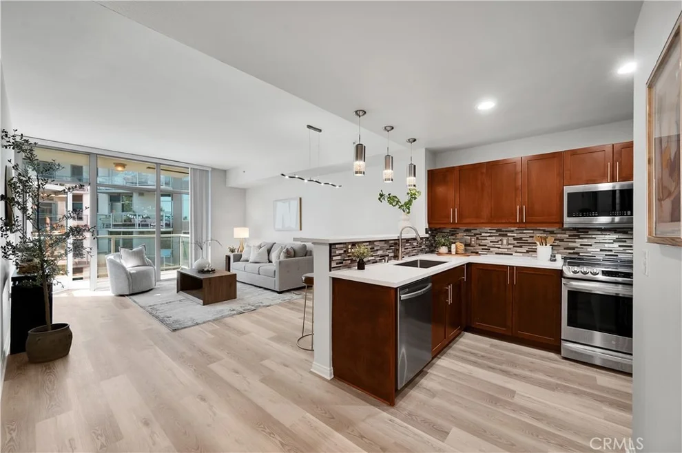 Unit for sale at 206 Park Boulevard, San Diego, CA 92101