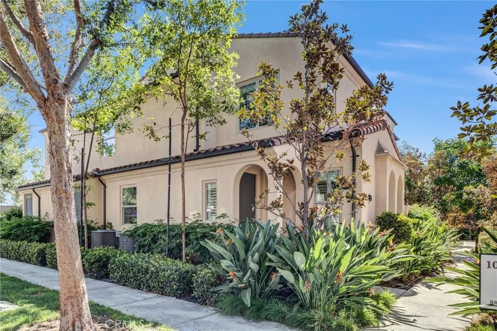 Unit for sale at 101 Briarberry, Irvine, CA 92618