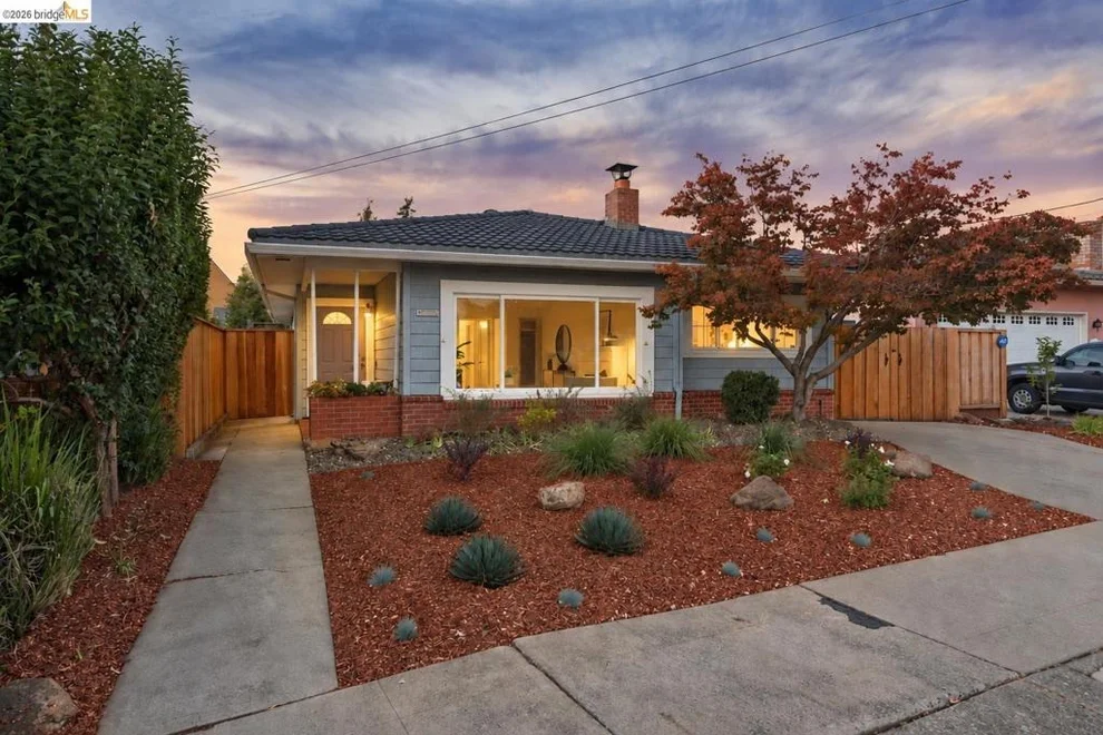 Unit for sale at 1240 Dutton Ave, San Leandro, CA 94577