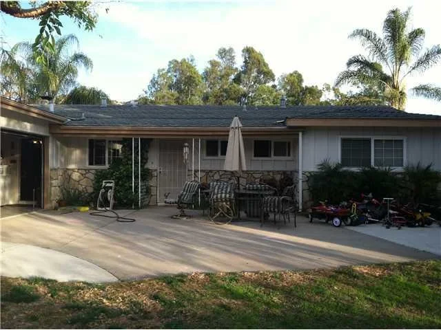 Unit for sale at 3142 Laurashawn Lane, Escondido, CA 92026