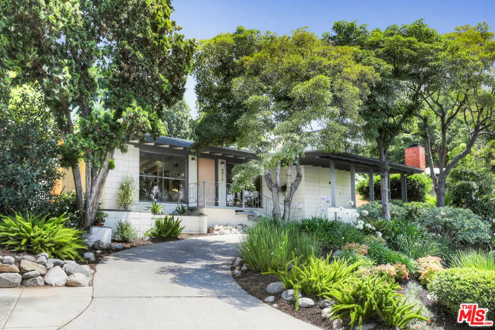 Unit for sale at 4012 SCANDIA Way, Los Angeles, CA 90065