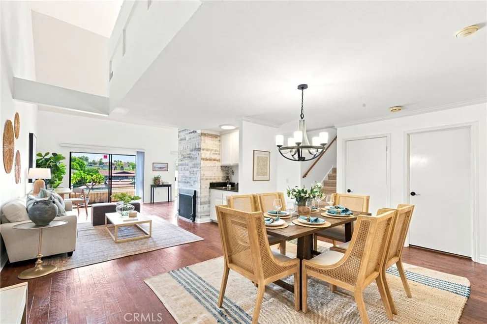 Unit for sale at 700 Esplanade, Redondo Beach, CA 90277