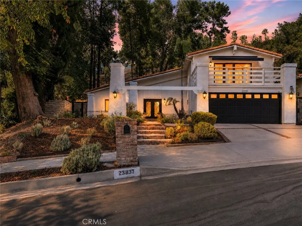 Unit for sale at 23837 Ladrillo Street, Woodland Hills, CA 91367