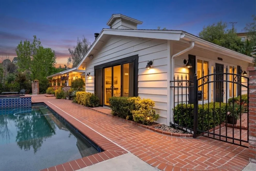 Unit for sale at 2422 Gird Road, Fallbrook, CA 92028