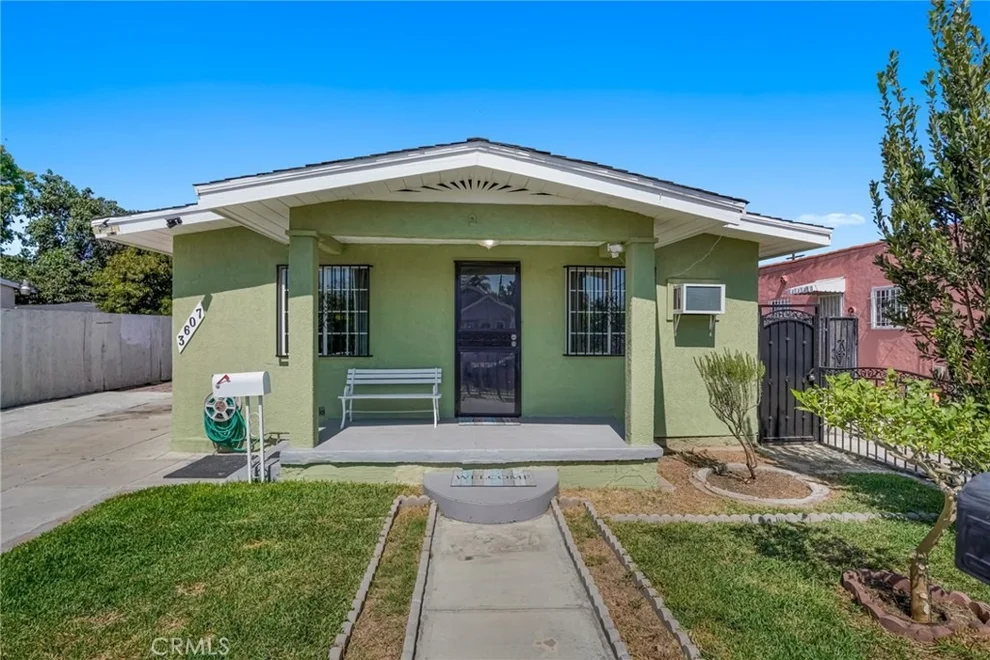 Unit for sale at 3607 Walnut, Lynwood, CA 90262