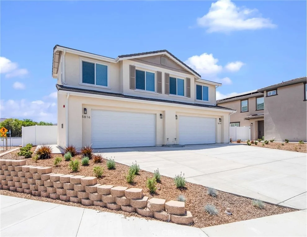 Unit for sale at 5852 -5854 Norwood Avenue, Riverside, CA 92505