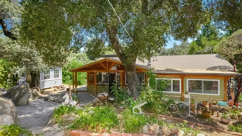 Unit for sale at 25152 Manzanita Ln, Descanso, CA 91916