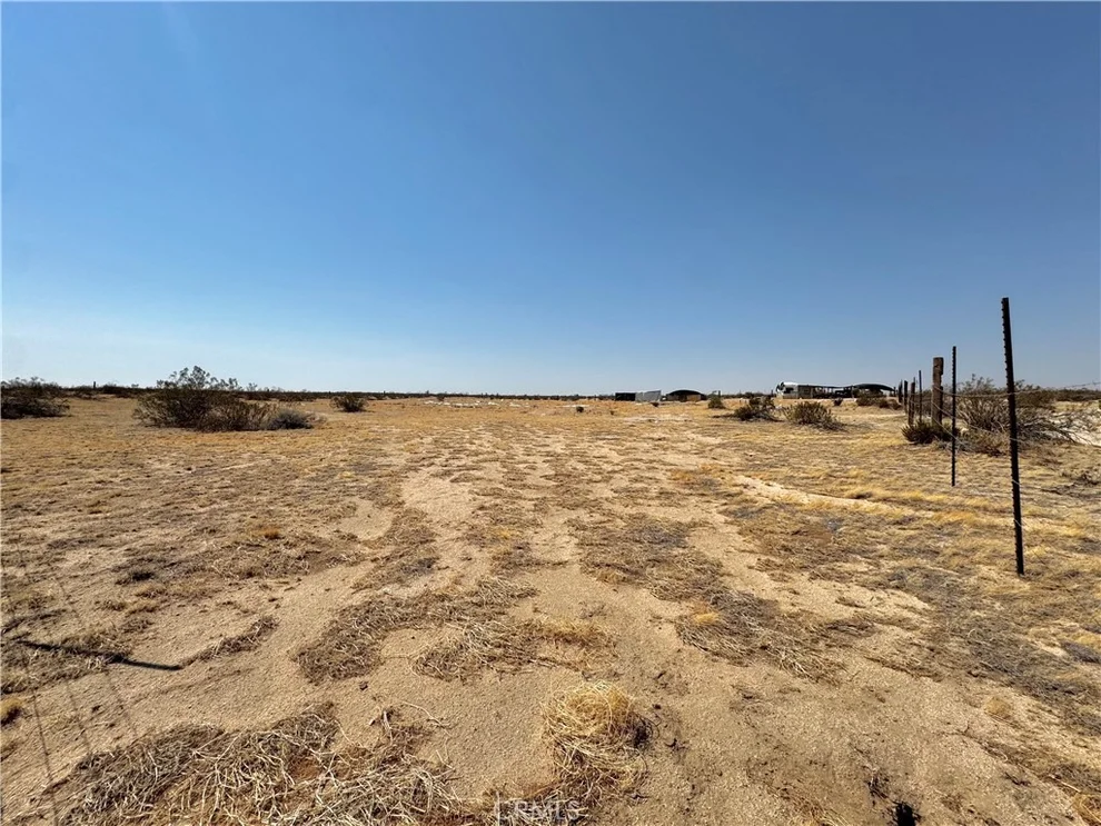 Unit for sale at 46529 197th Street E, Lancaster, CA 93535