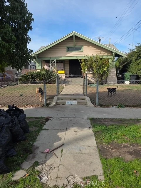 Unit for sale at 1417 W 50th, Los Angeles, CA 90062