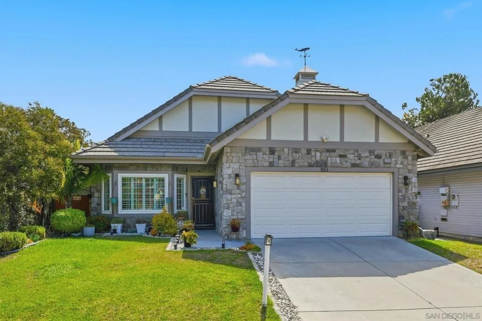 Unit for sale at 901 Rose Arbor Drive, San Marcos, CA 92078