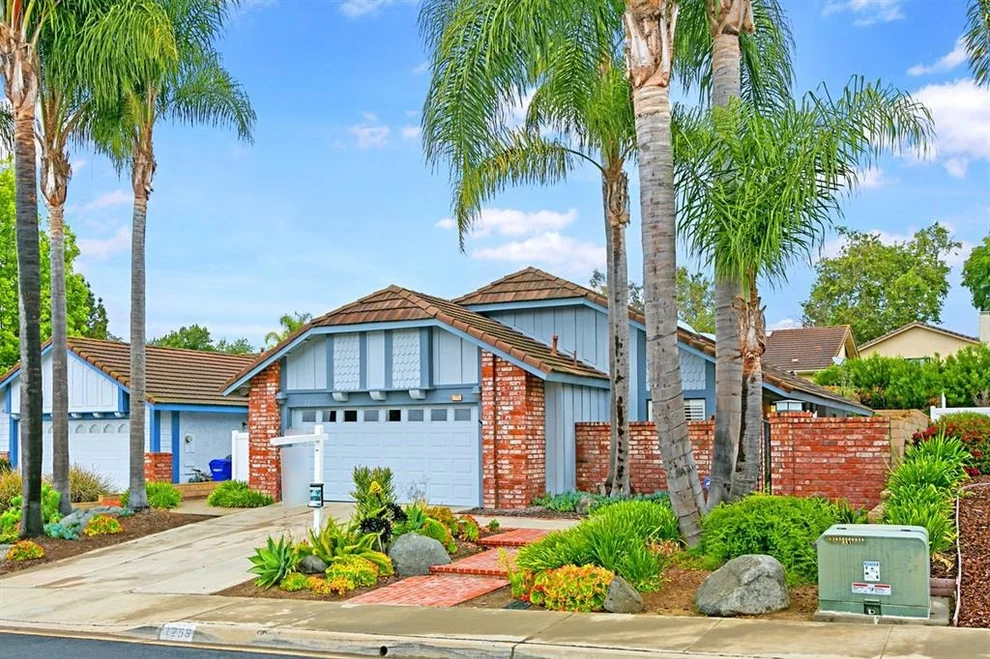 Unit for sale at 1256 Hatcreek Court, Vista, CA 92081