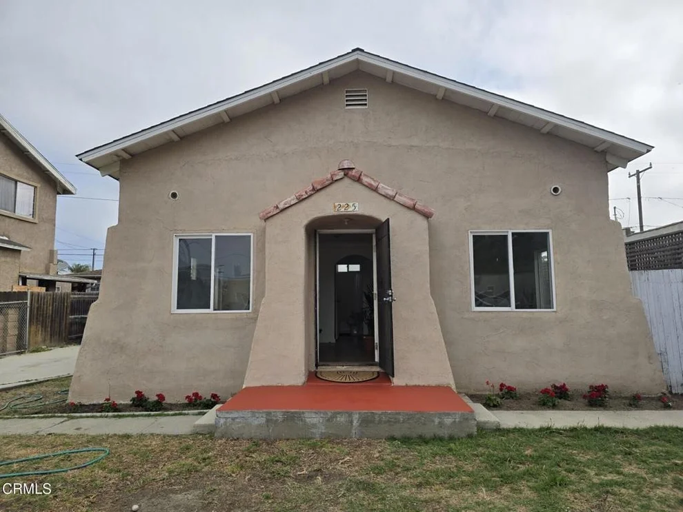 Unit for sale at 225 Comstock Drive, Ventura, CA 93001