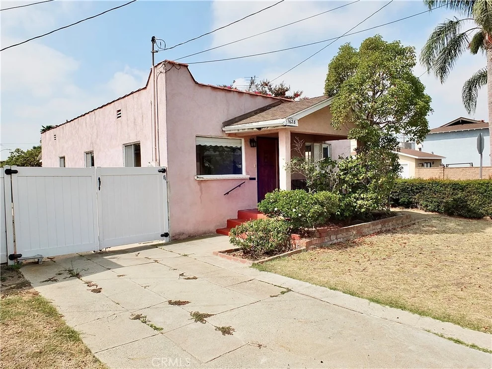 Unit for sale at 1628 W 169th, Gardena, CA 90247