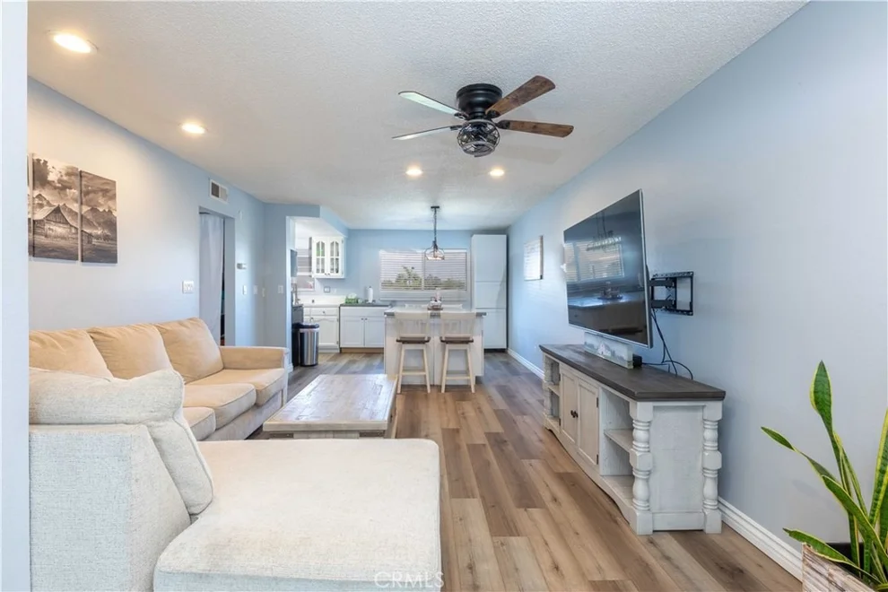 Unit for sale at 21522 Belshire, Hawaiian Gardens, CA 90716