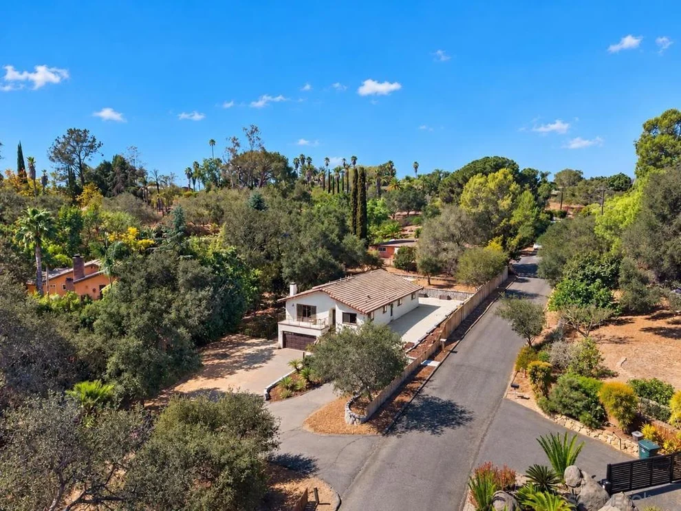 Unit for sale at 3115 BERNARDO LANE, Escondido, CA 92029