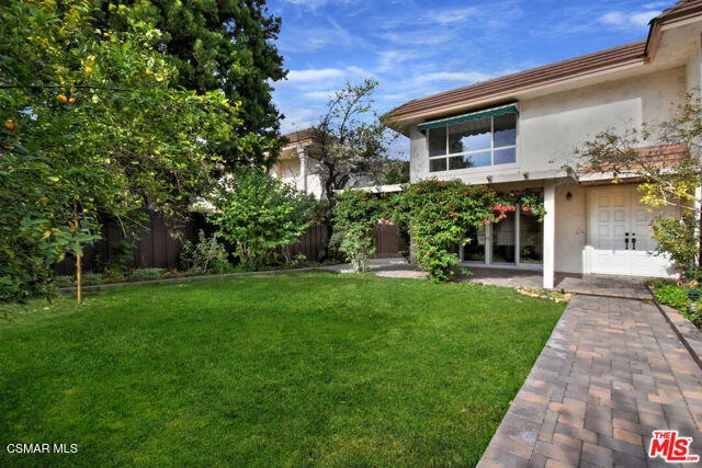 Unit for sale at 23767 Burbank Boulevard, Woodland Hills, CA 91367