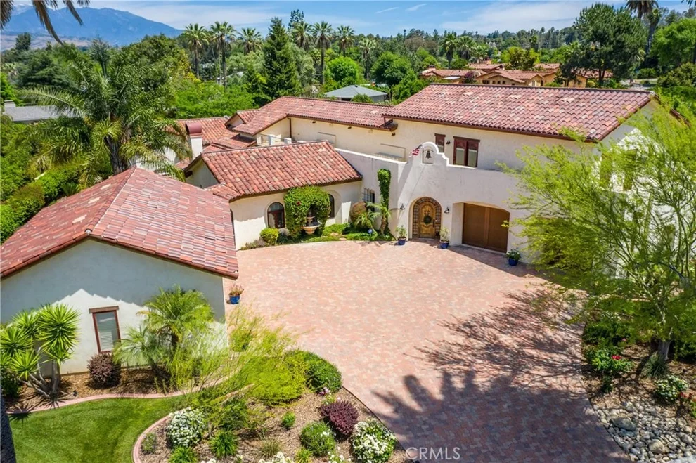 Unit for sale at 1521 Henrietta Street, Redlands, CA 92373